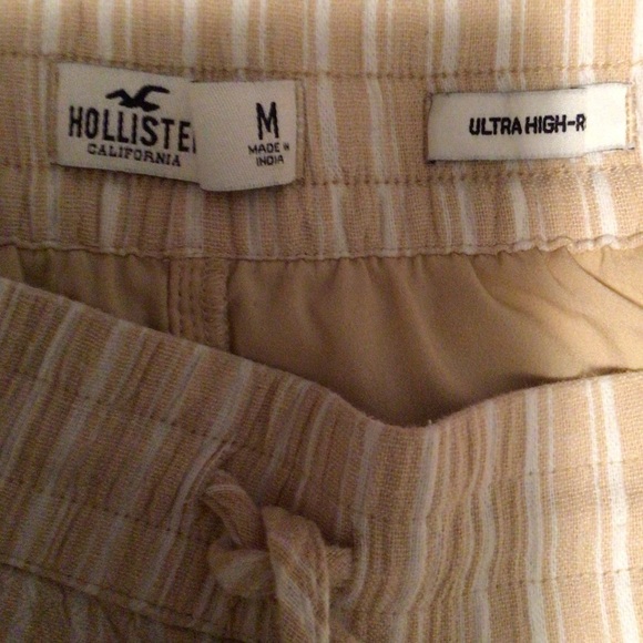 Hollister Linen Blend Striped Beige and White Shorts - Picture 3 of 5